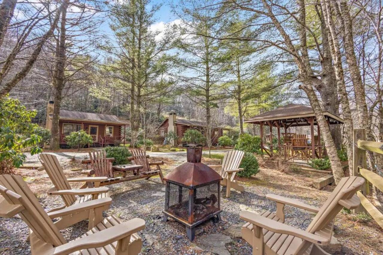 Picturesque Riverside Cabin With Fireplace And Porch Blowing Rock Exterior foto